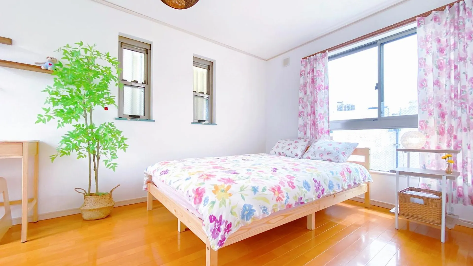 Ikebukuro Three Layers House Kanamecho Stn 5Min Walk Max 12 People 池袋三階车站步行5分独栋最大12人 Tokyo 0*,  Japan