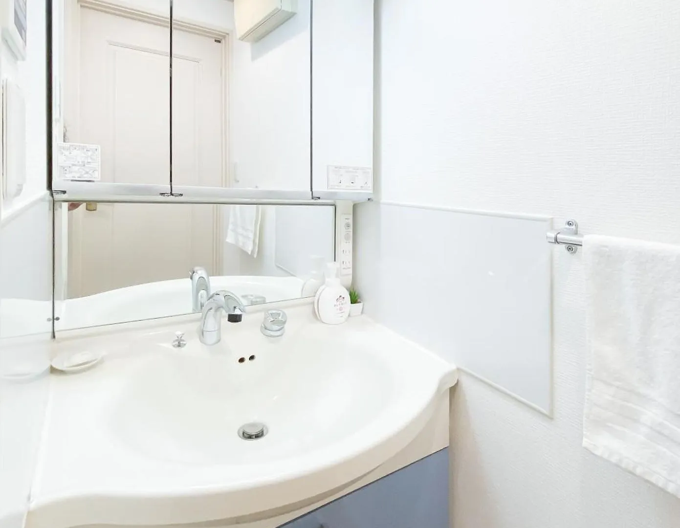 Ikebukuro Three Layers House Kanamecho Stn 5Min Walk Max 12 People 池袋三階车站步行5分独栋最大12人 도쿄